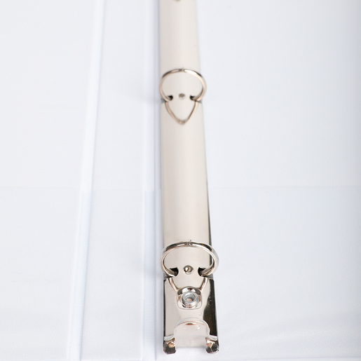 CARPETA, 3 ARILLOS EN  O , TAMANO CARTA, 0.5 PULG